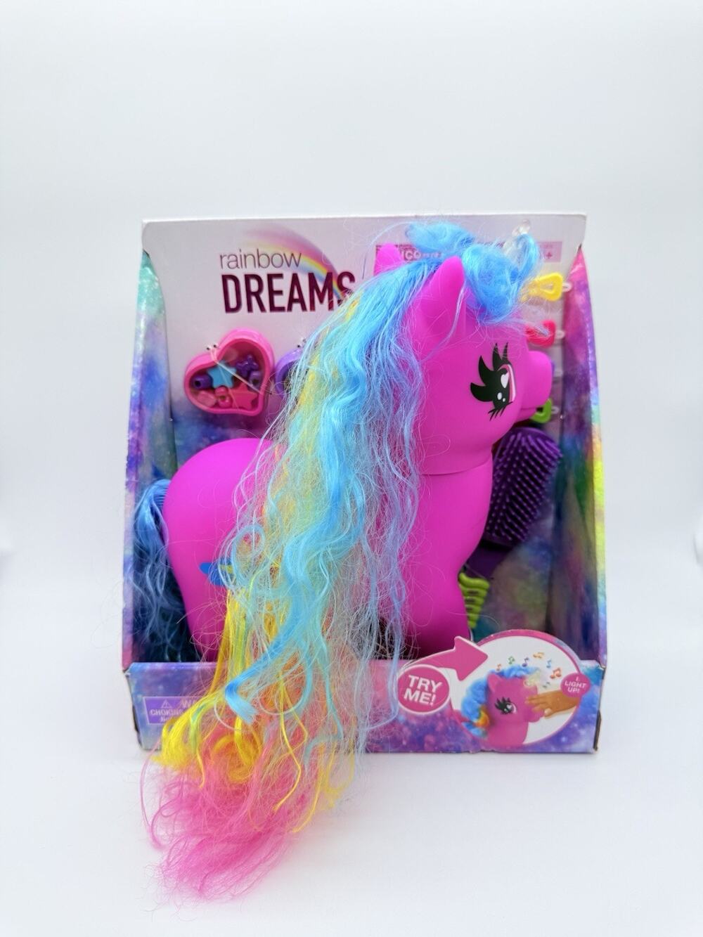 Rainbow Dreams Unicorn Styling Set-light Up Toy-Brush & Hair Accessories New Box